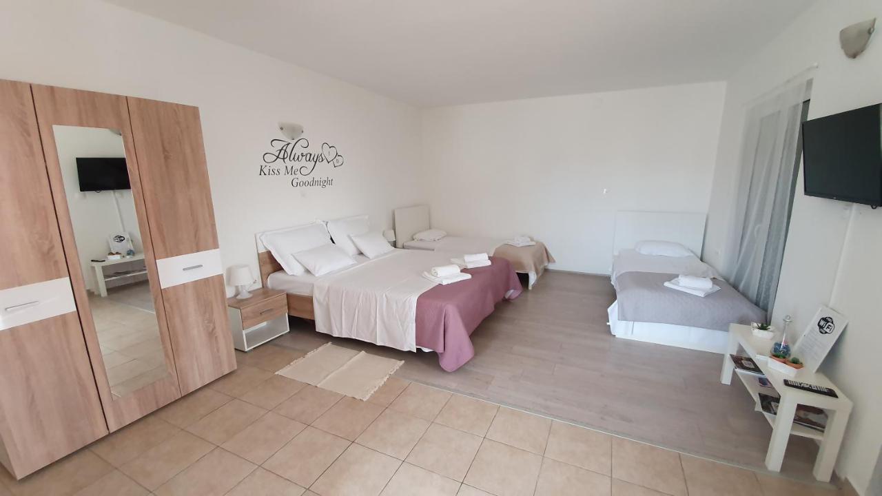 Batkoski Apartments Паг Екстериор снимка