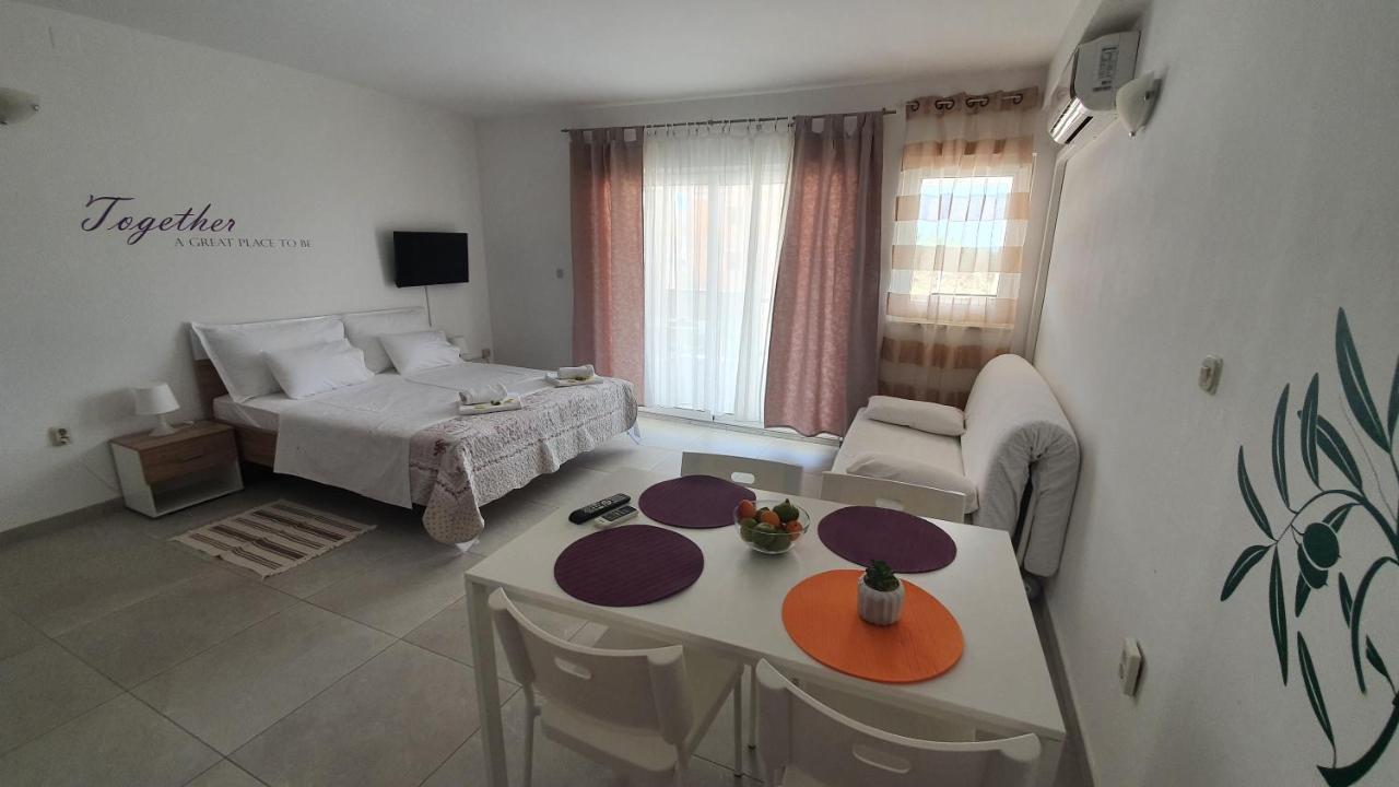 Batkoski Apartments Паг Екстериор снимка