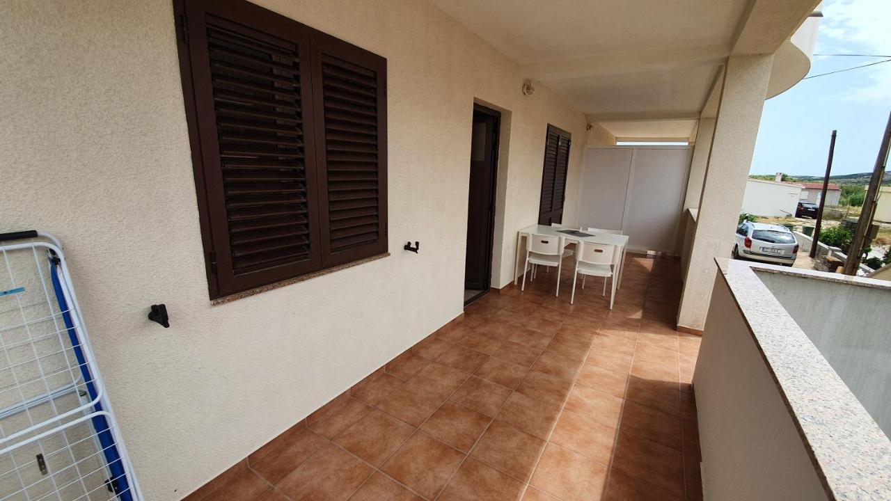 Batkoski Apartments Паг Екстериор снимка
