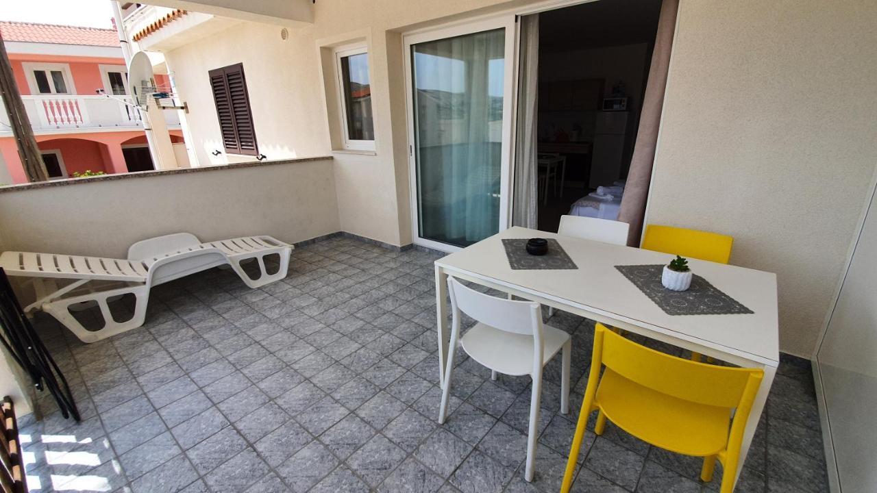 Batkoski Apartments Паг Екстериор снимка
