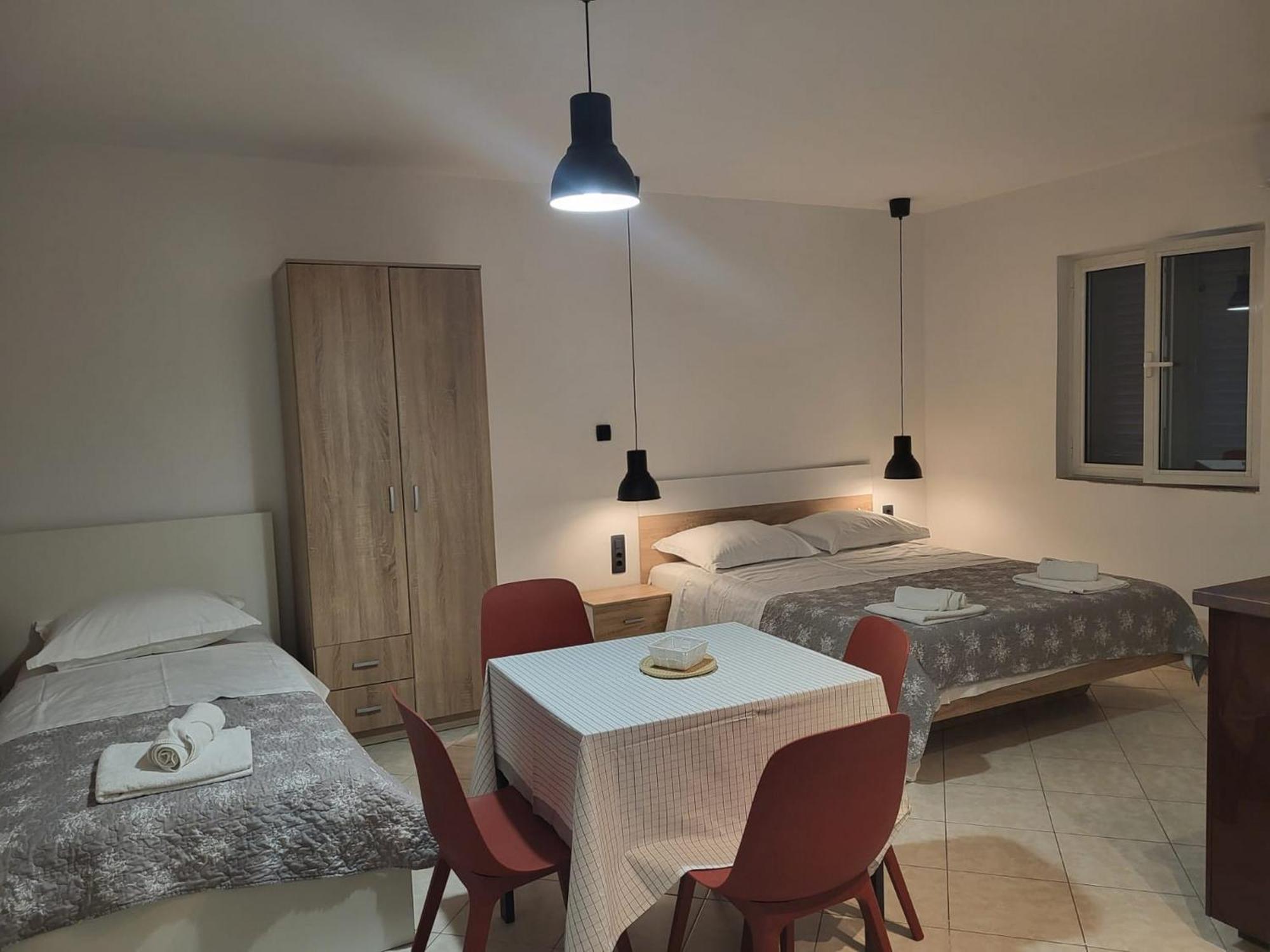 Batkoski Apartments Паг Екстериор снимка