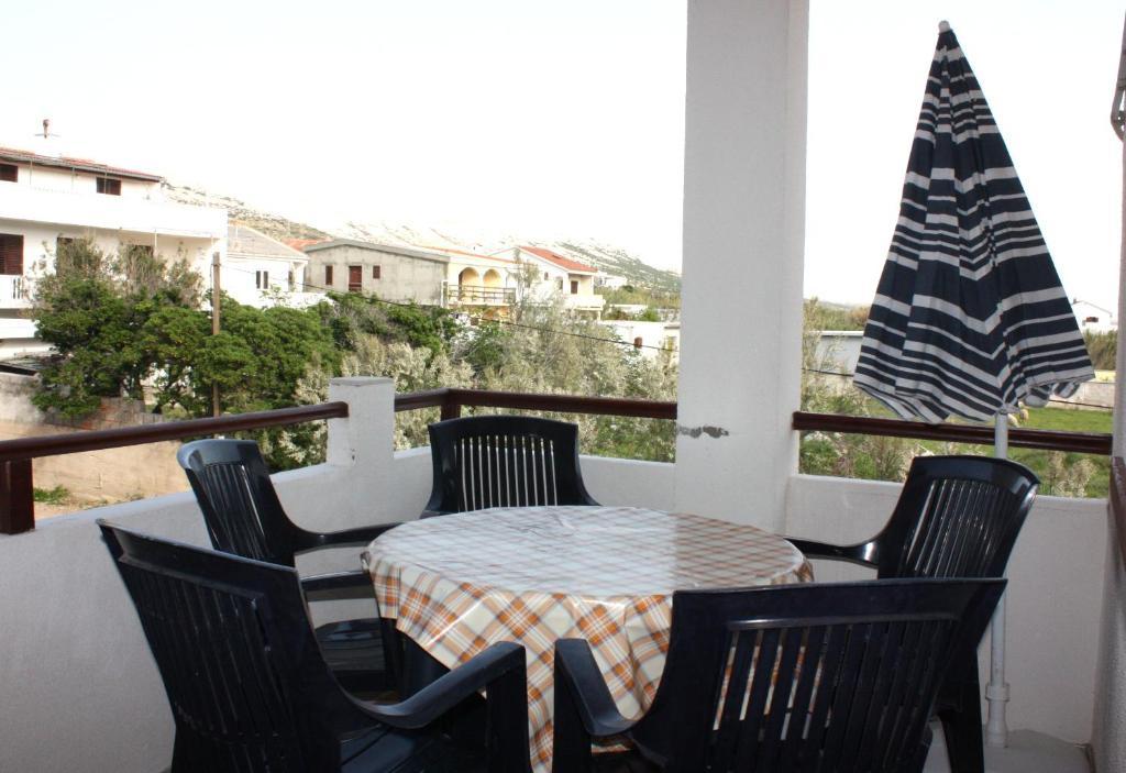 Batkoski Apartments Паг Екстериор снимка