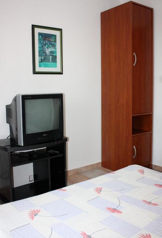 Batkoski Apartments Паг Екстериор снимка