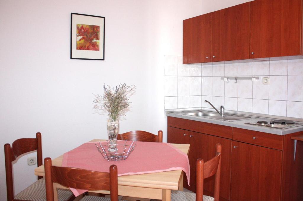 Batkoski Apartments Паг Стая снимка